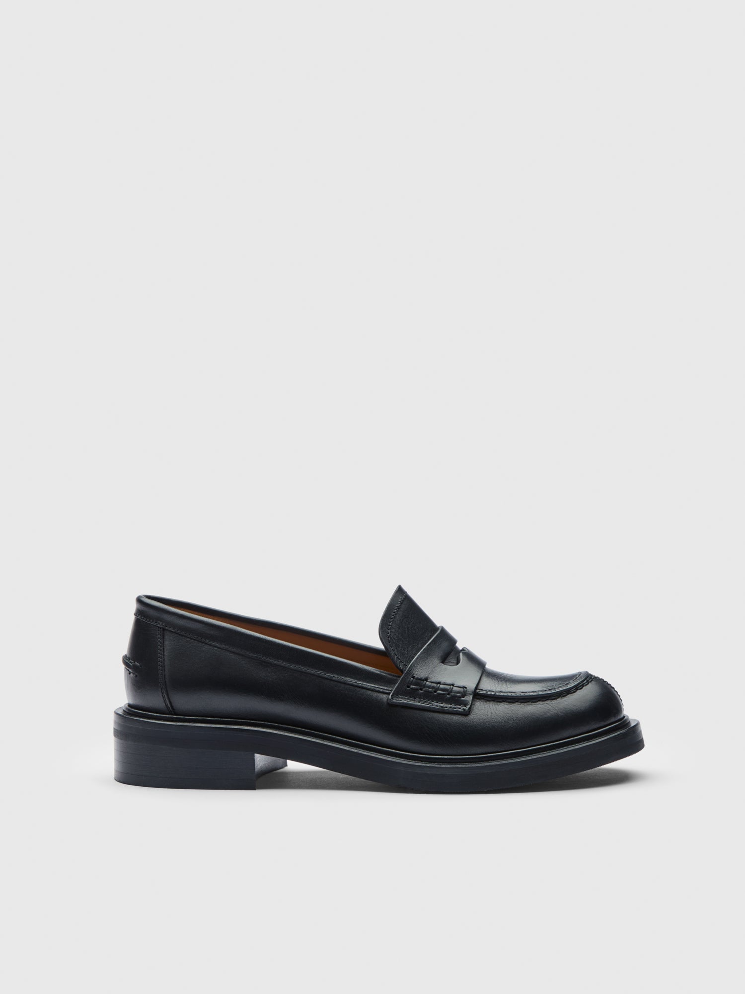 Albaredo Black Leather Loafers