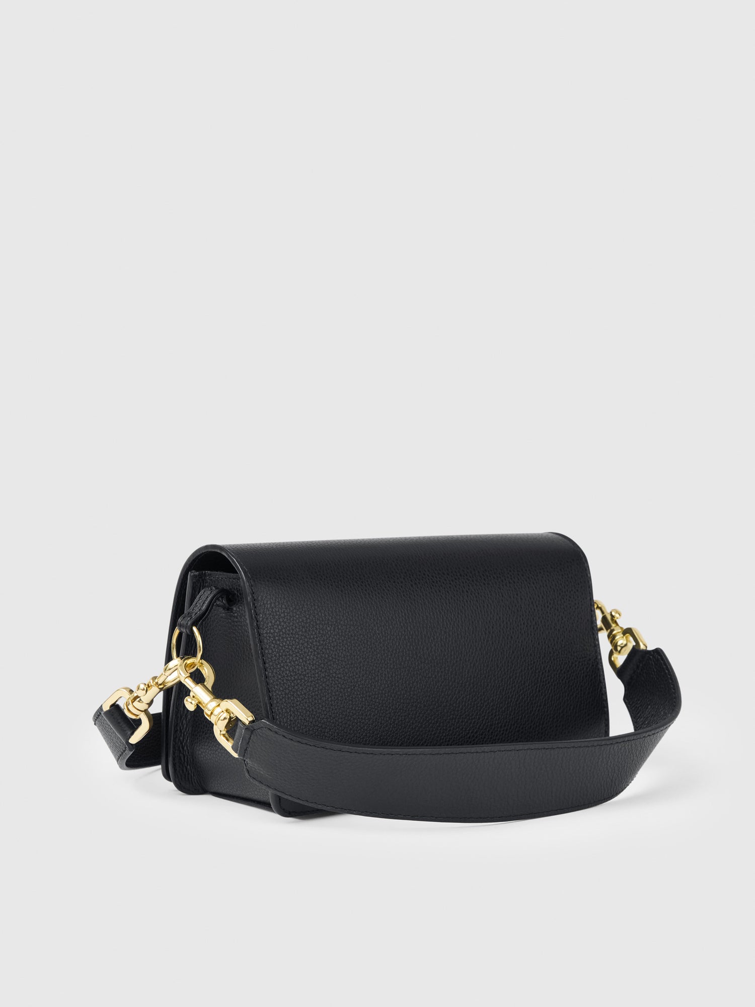 Assisi Black Grained Leather Shoulder Bag