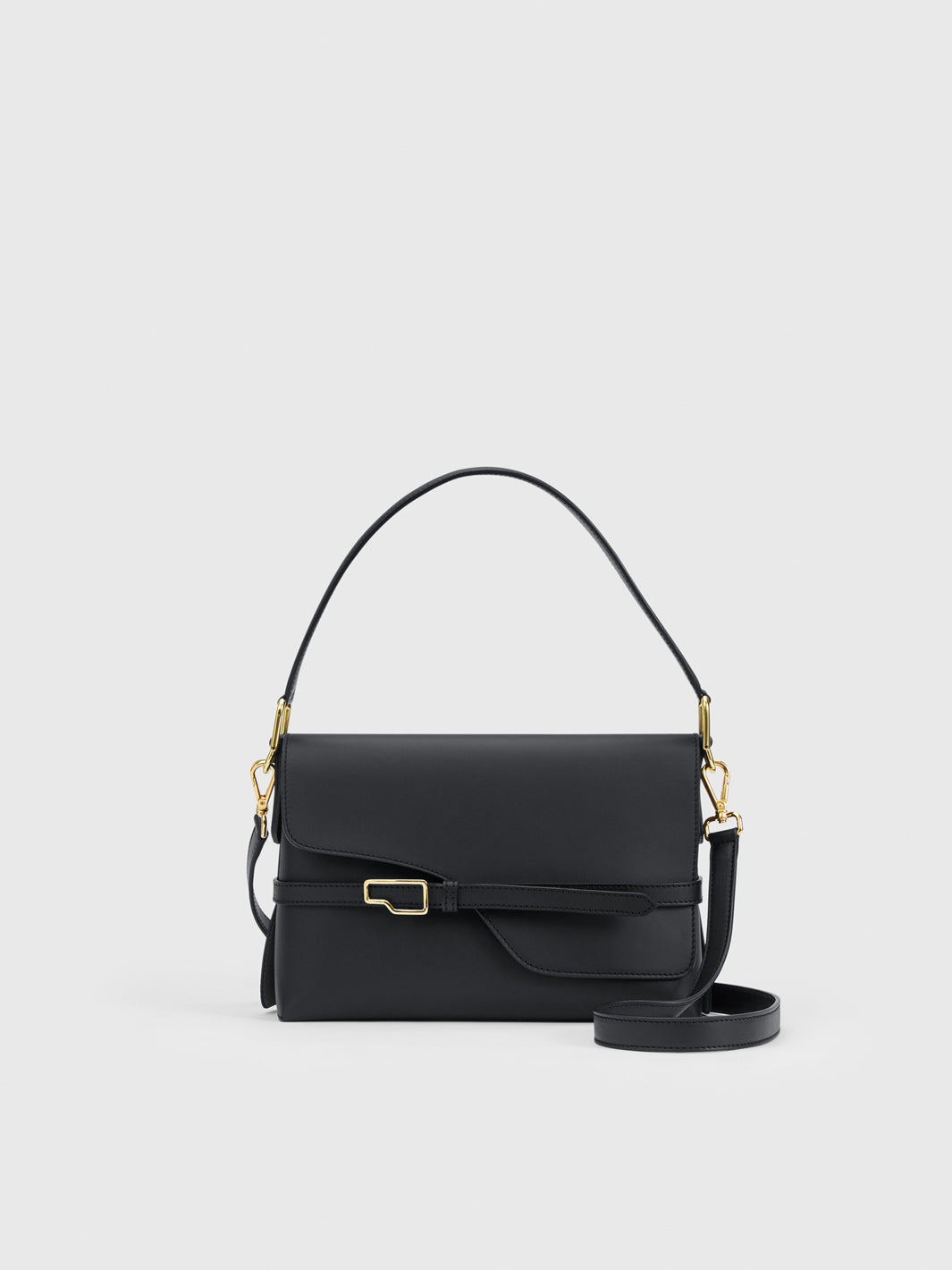 Lierna Black Leather Shoulder bag