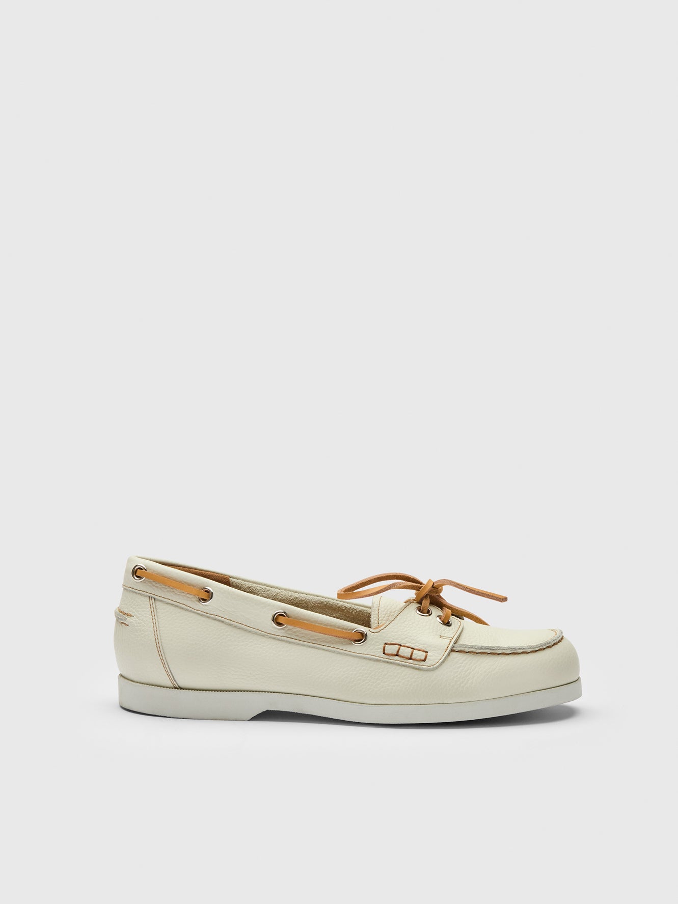 Nesso Bianco/Contrast Stitch Grained Leather Boat shoes