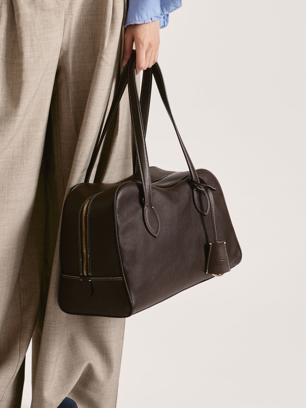 Noale Walnut/Contrast Stitch Grained Leather Top handle bag