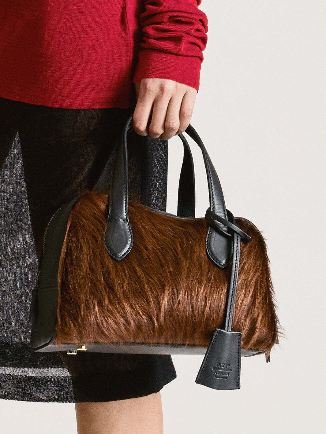 Ormelle Cannella/Black Pony/Leather Top handle bag