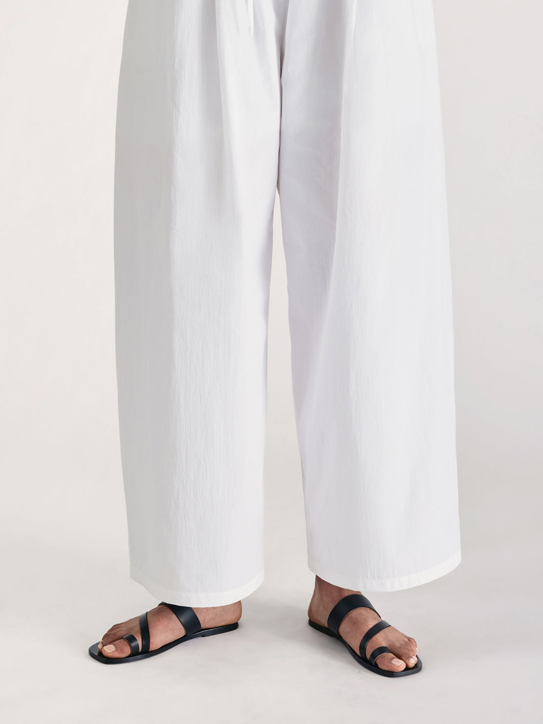 Saletto Black Leather Flat sandals