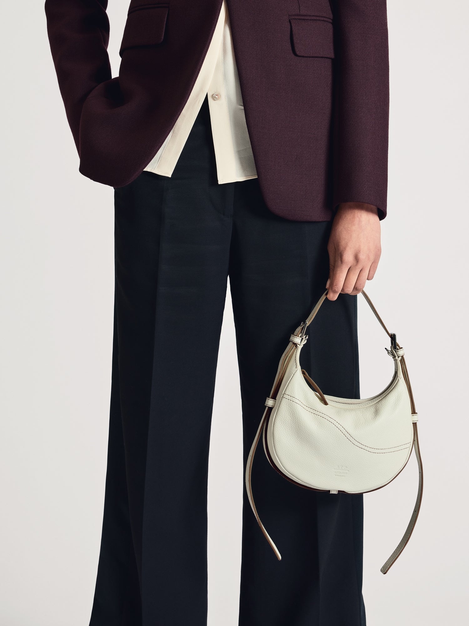 Silea Bianco/Contrast Stitch Grained Leather Mini hobo bag