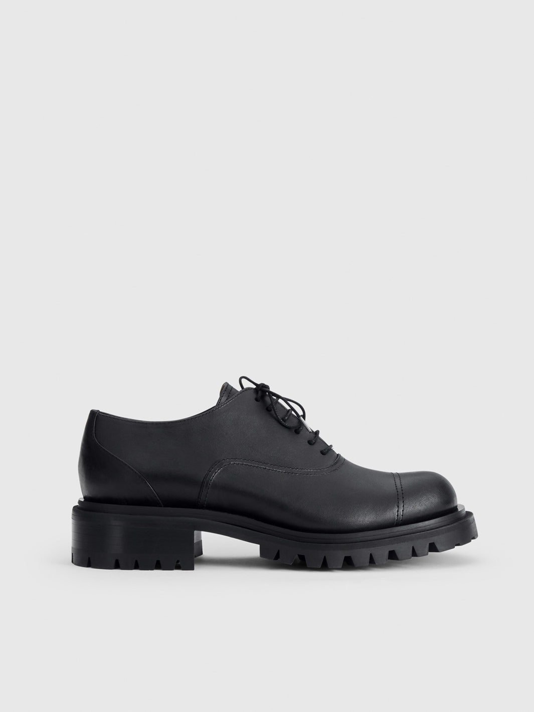 Spinea Black Leather Lace-up shoes