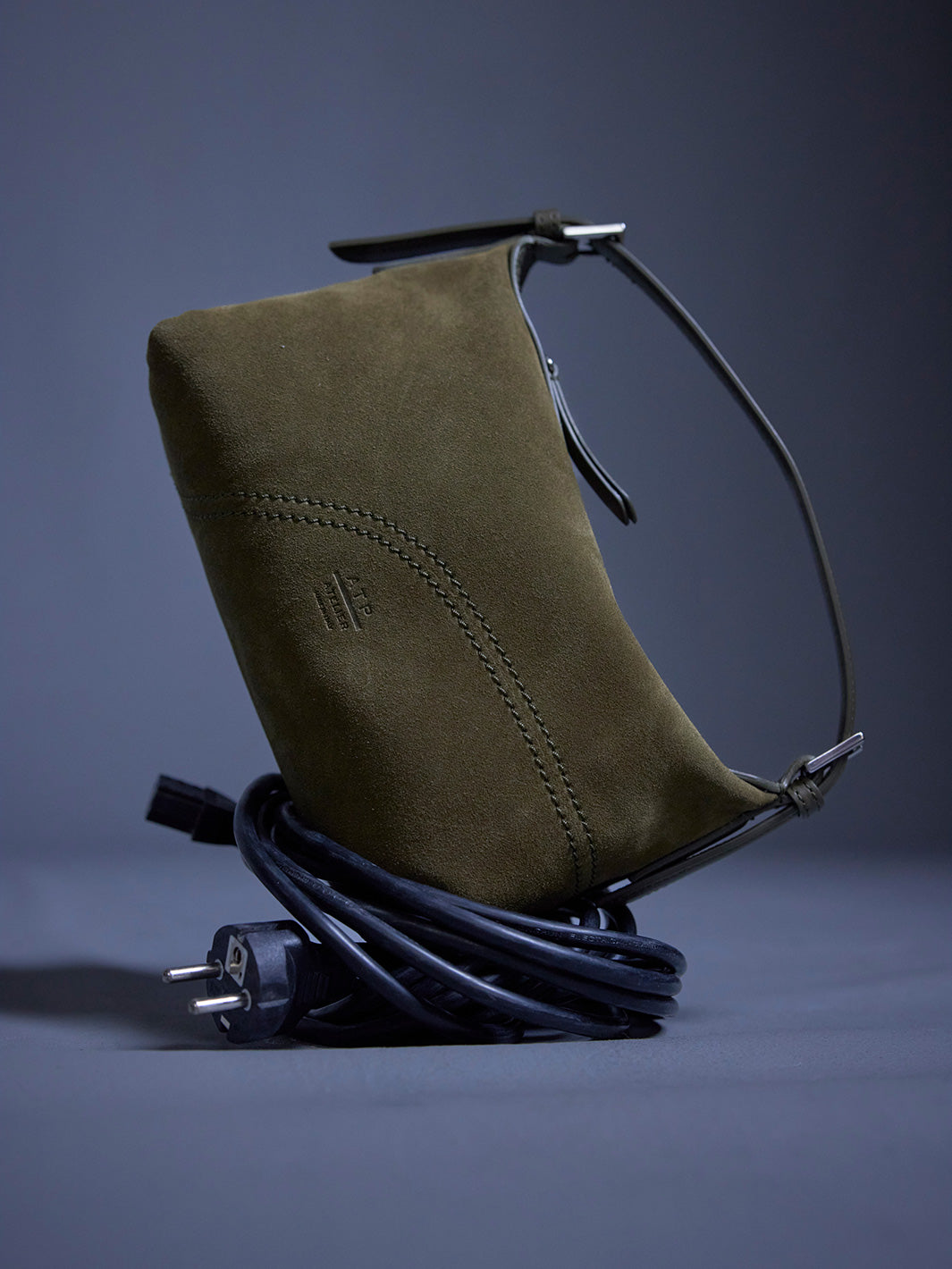 Vadena Muschio/Turtle Suede/Leather Pouch