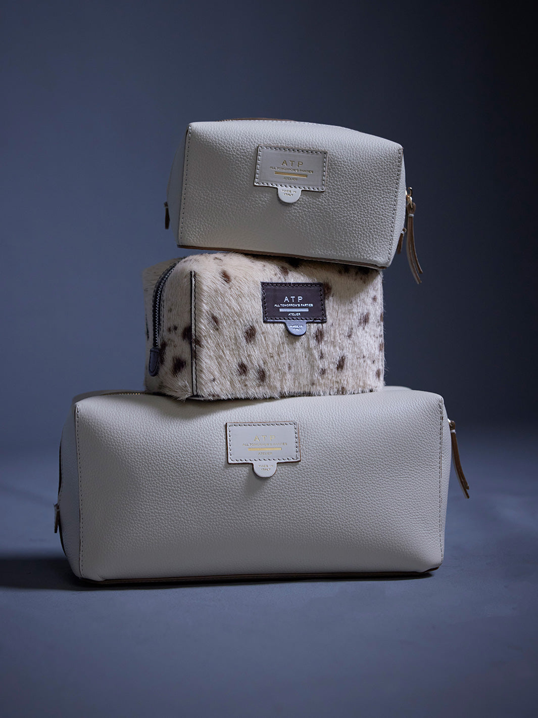 Capanne Mandorla Printed Mini Cow Beauty Bag