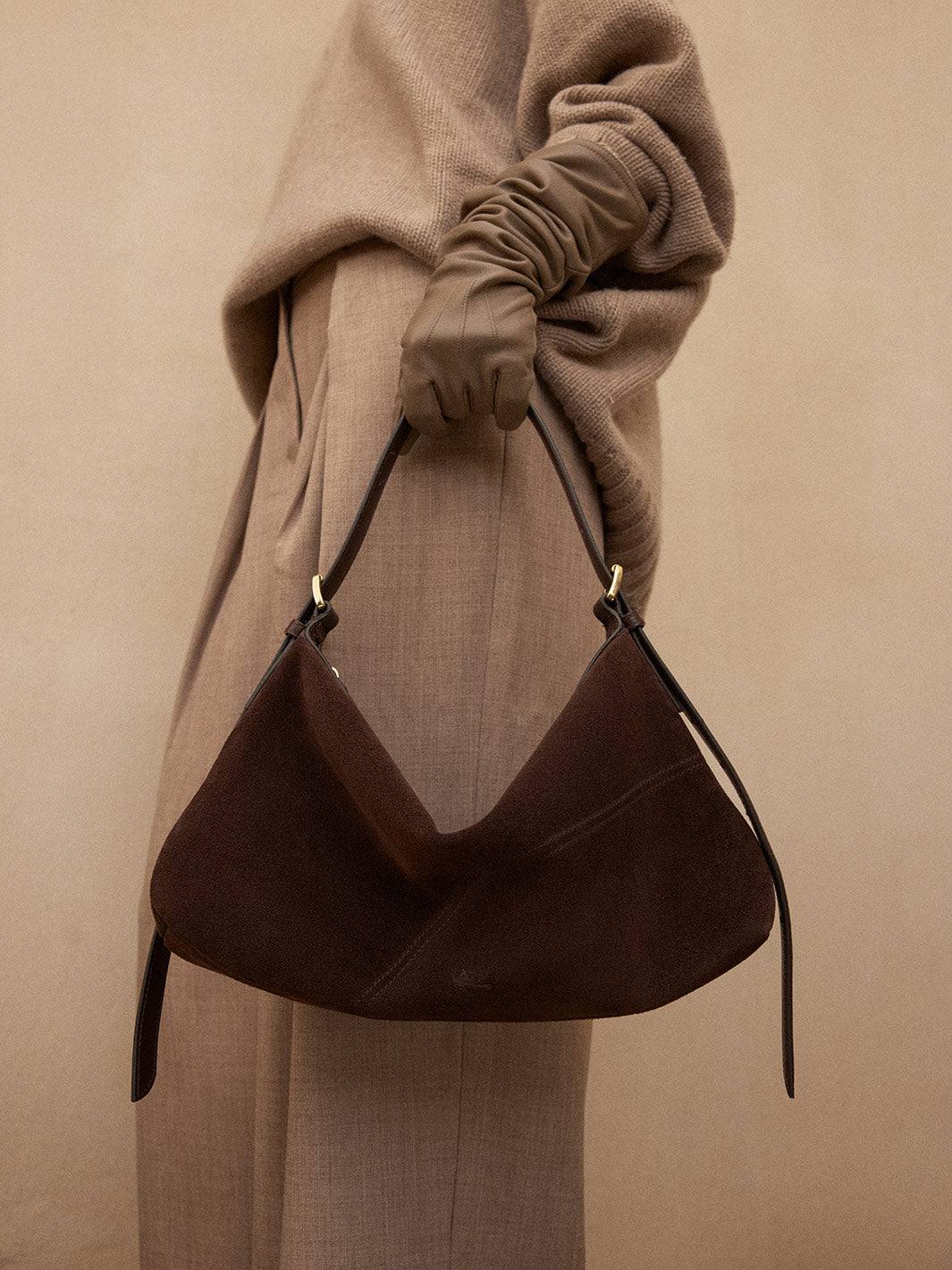 Castellare Walnut Suede Shoulder bag | ATP Atelier | Official Site