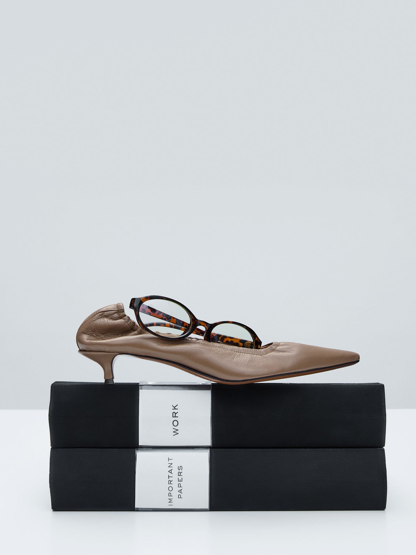 Valfurva Tahini Shiny Nappa Pumps