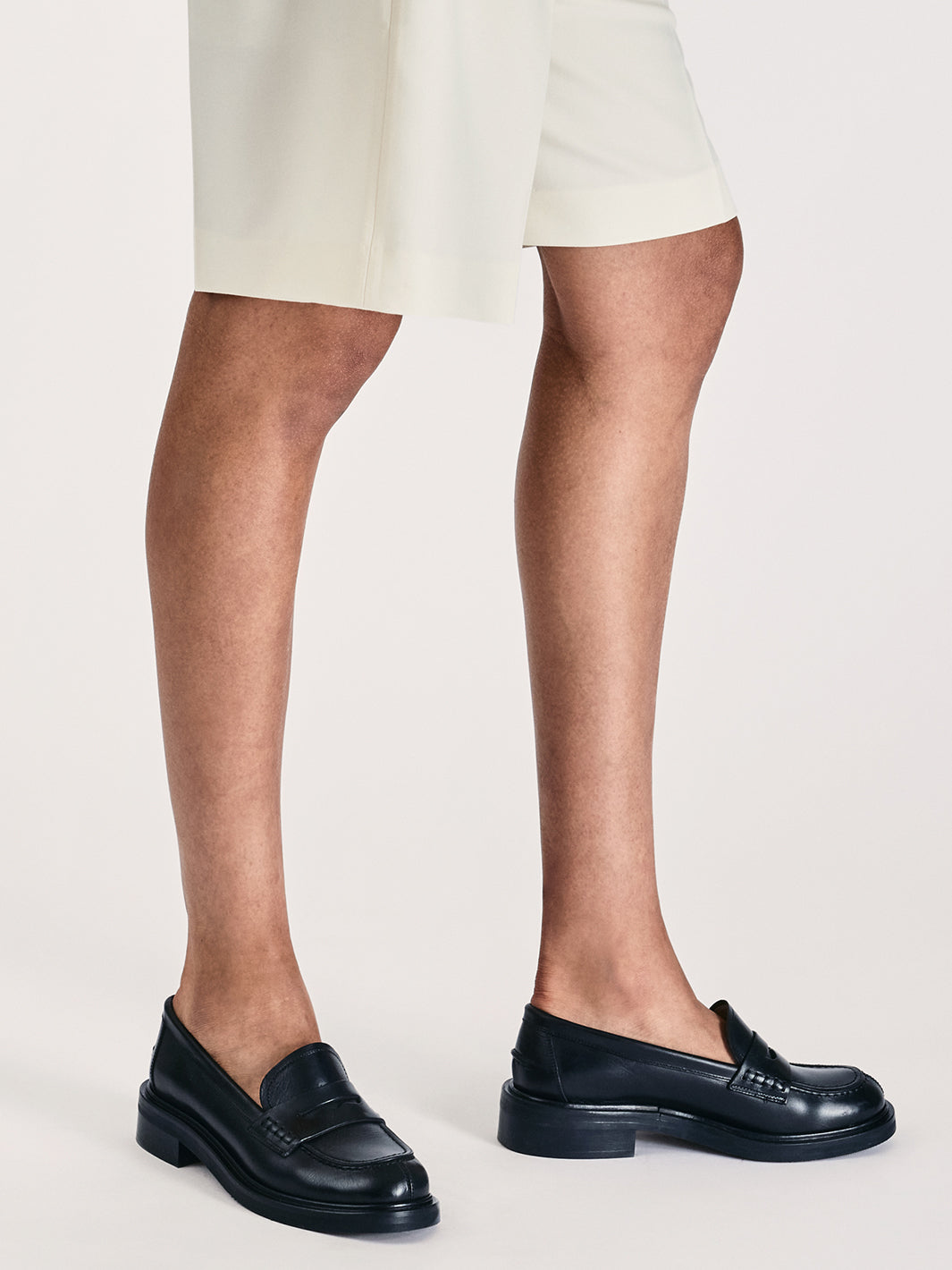 Albaredo Black Leather Loafers