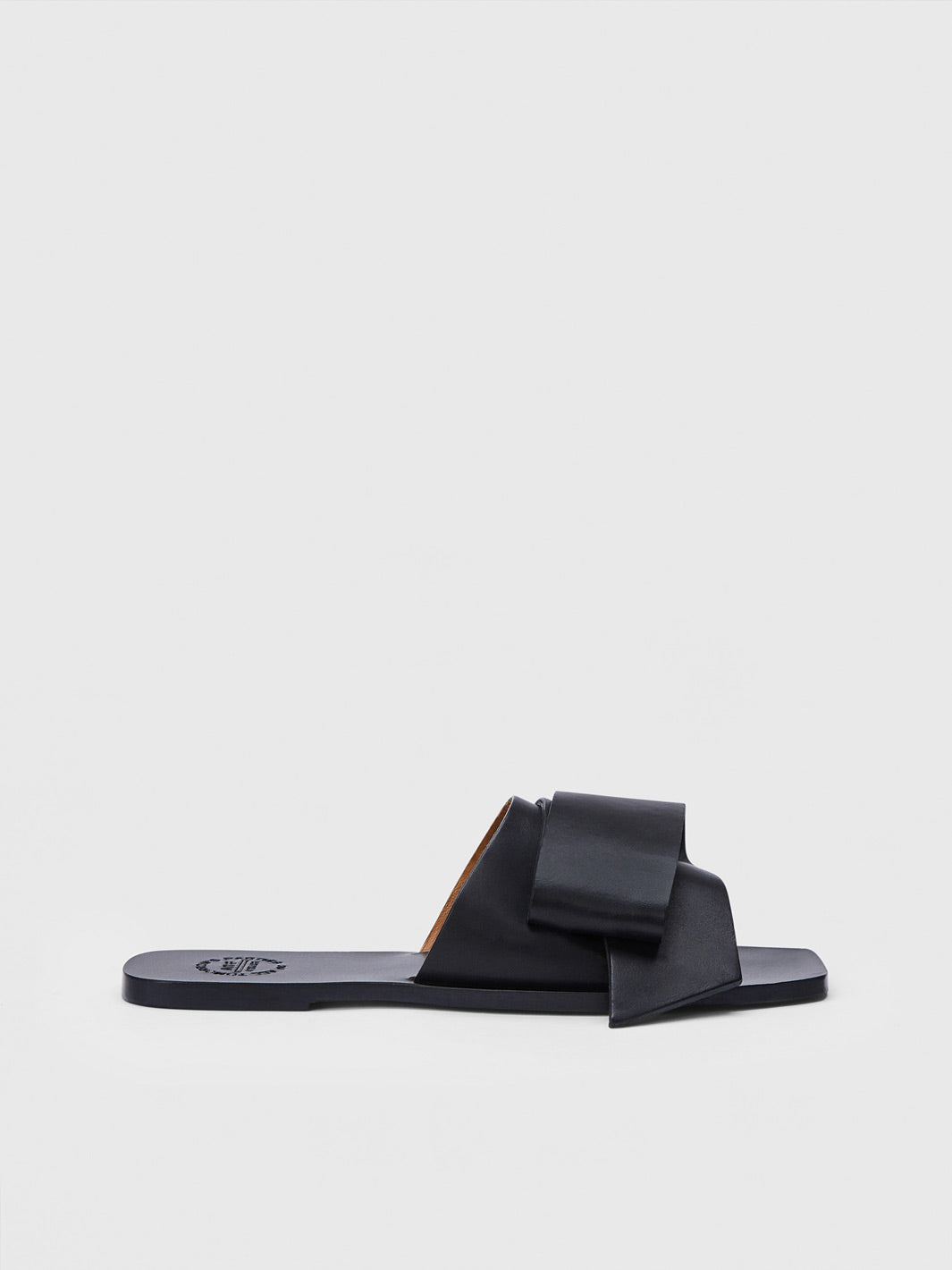 Altino Black Leather Flat sandals