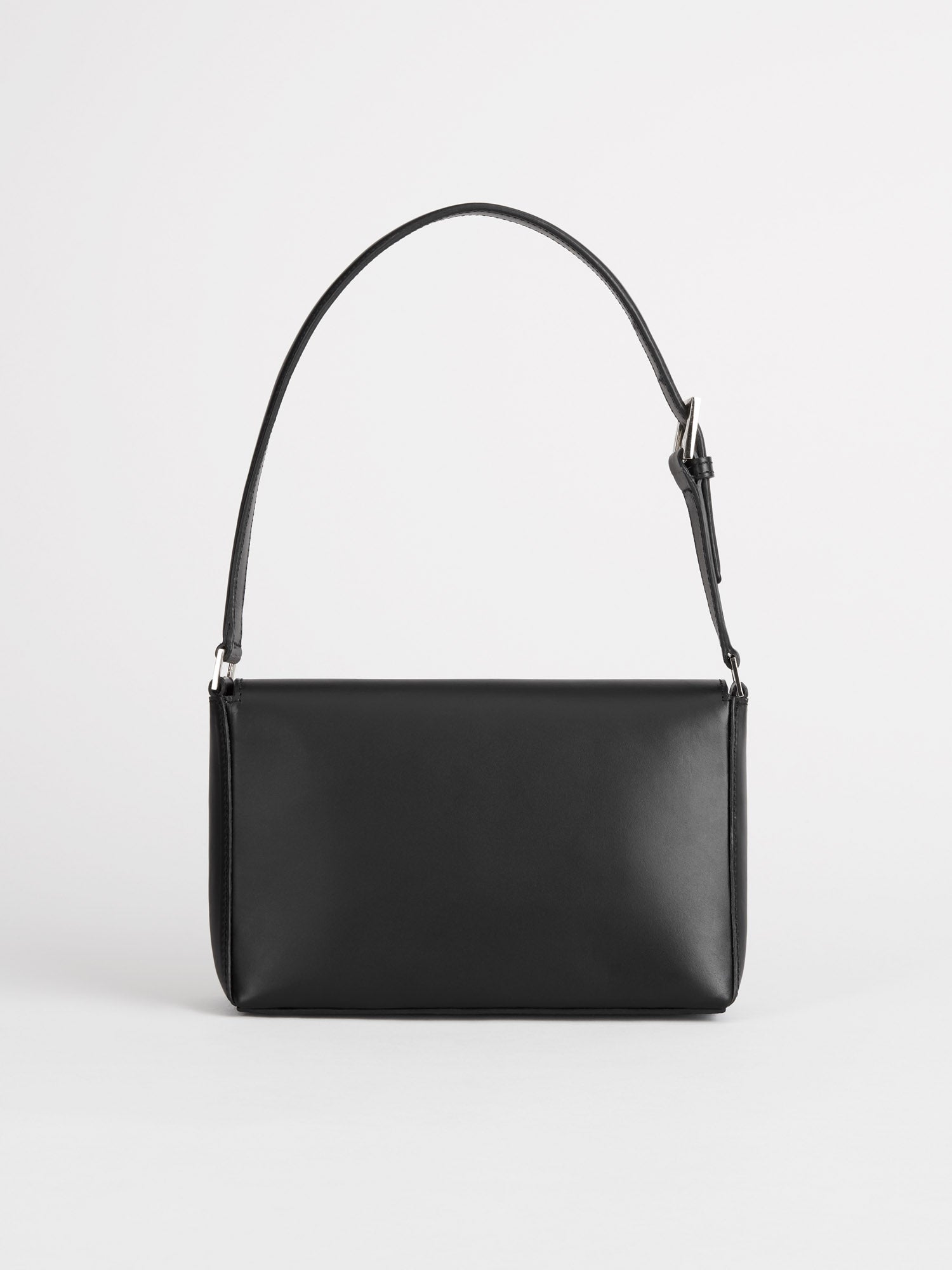 Black and silver shoulder bag new arrivals