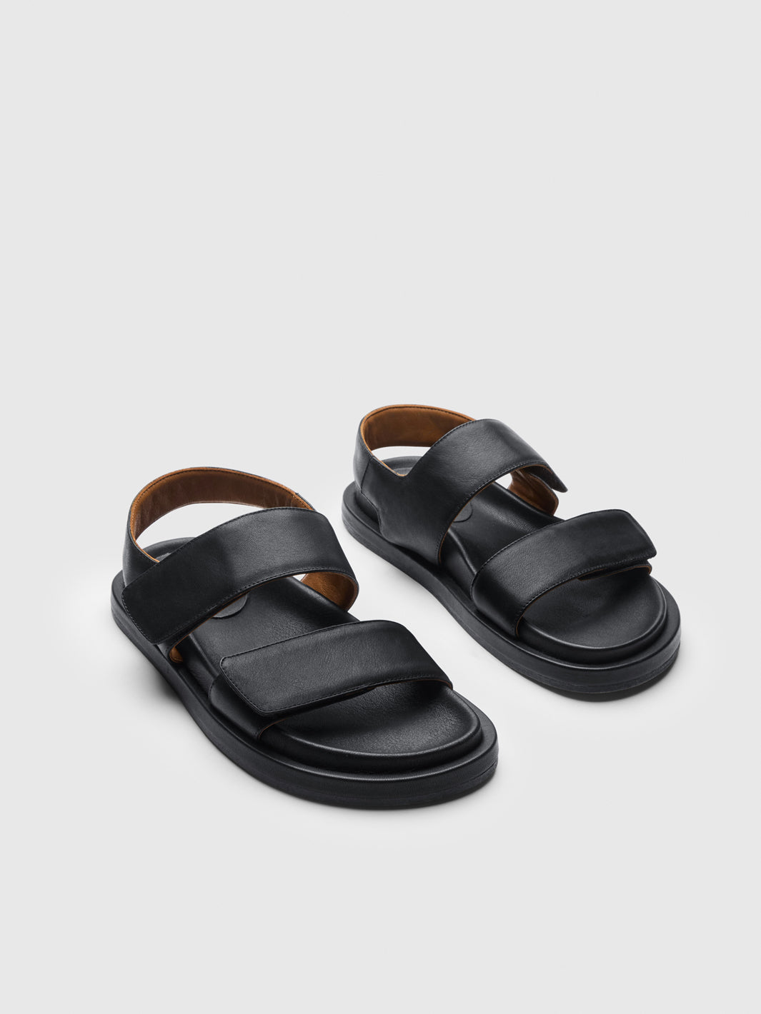 Naturno Black Leather Comfy sandals