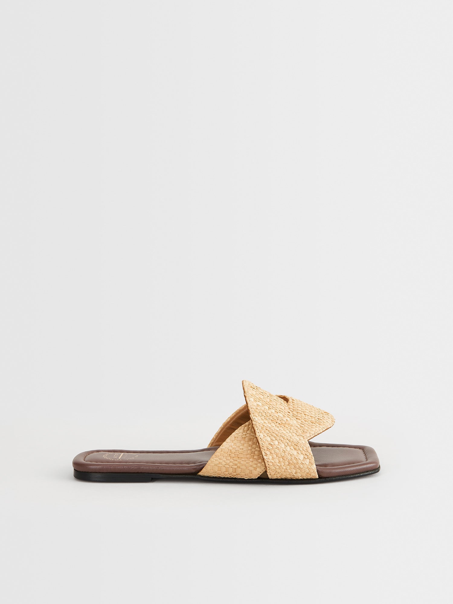 Capurso Natural Raffia Flat sandals