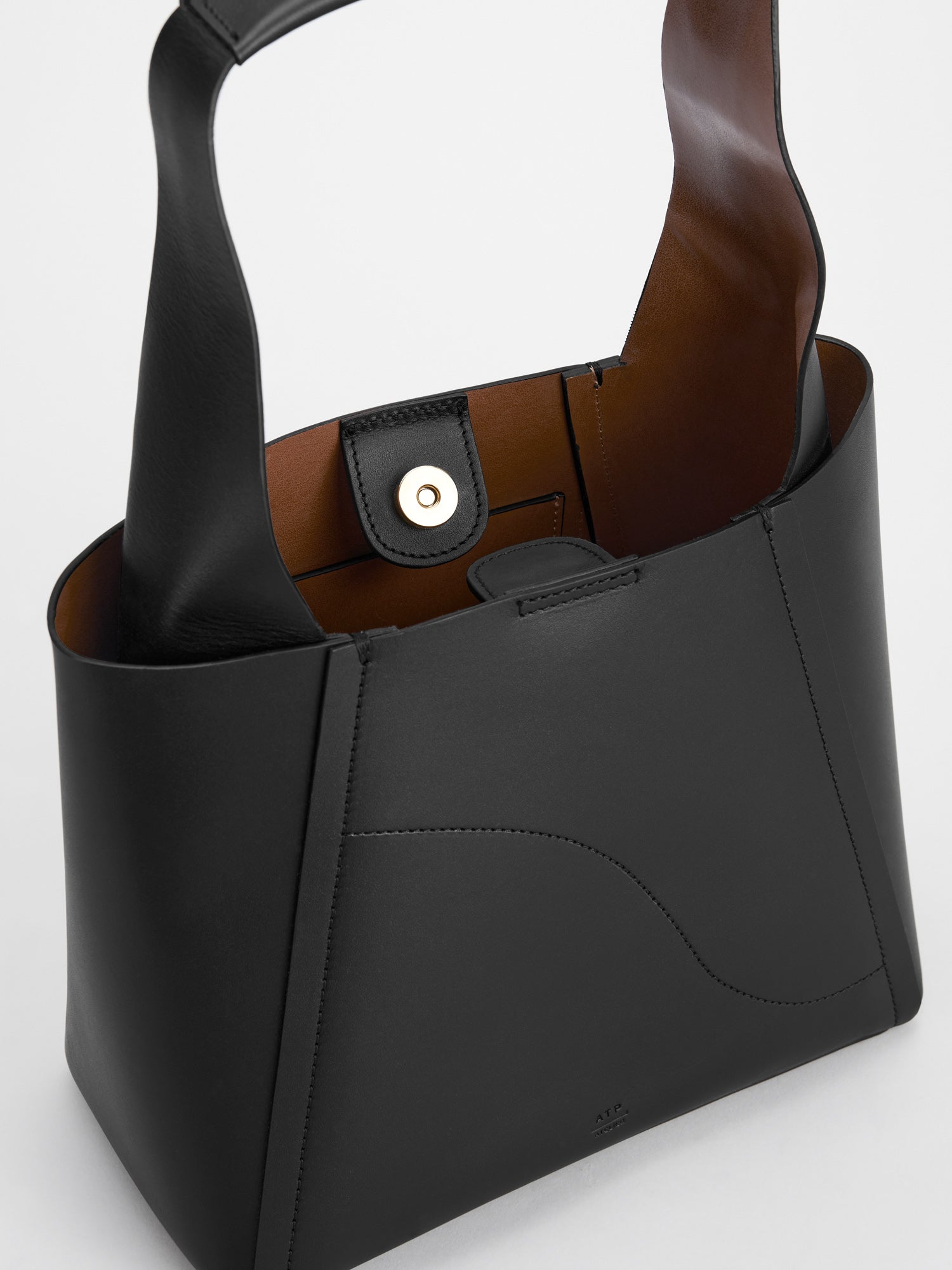 12 Best Lightweight Handbags for Comfort  Style  LoveToKnow