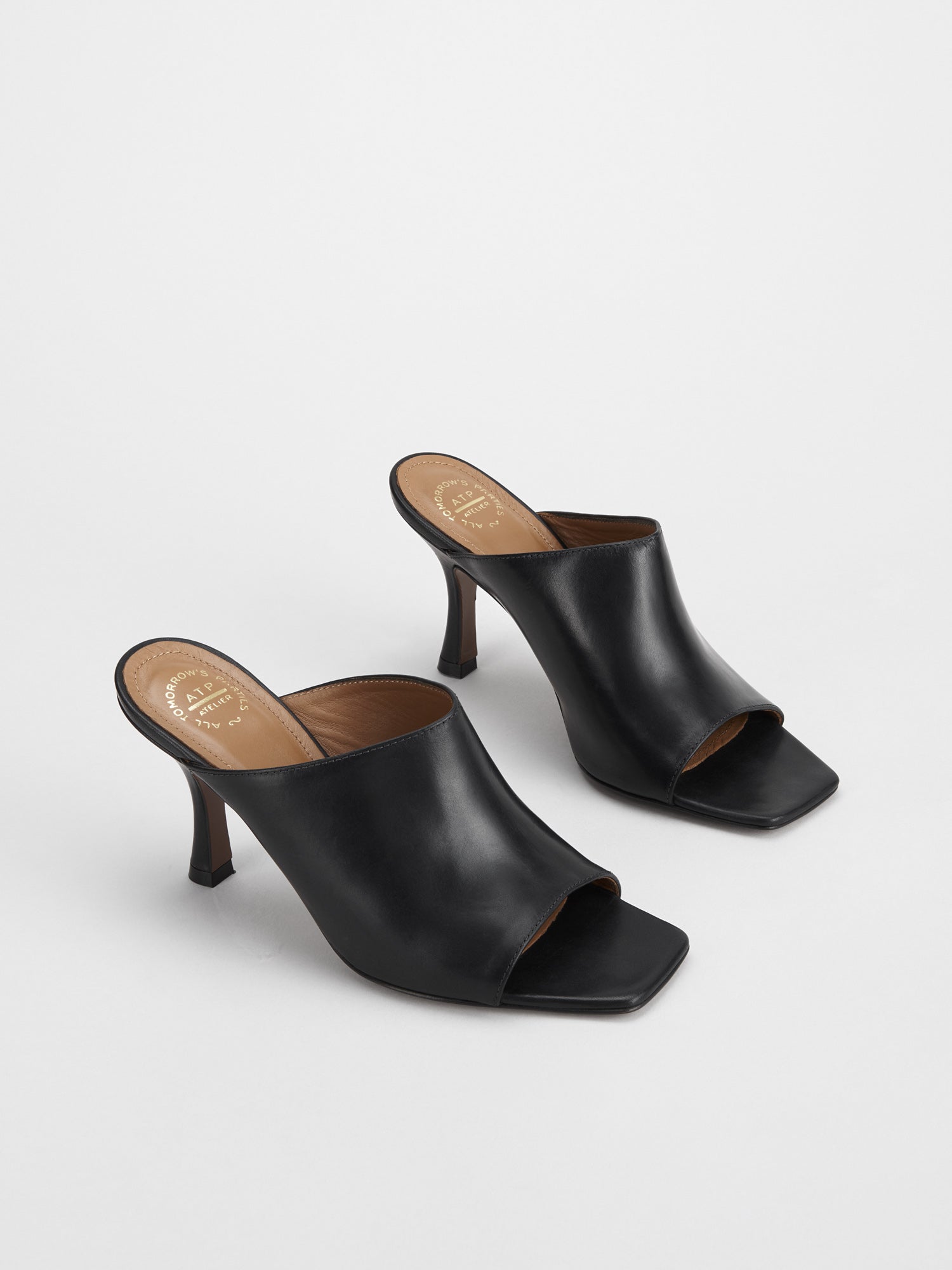 Lezza Black Leather Heeled sandals